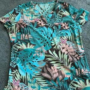 Women’s scrub top
